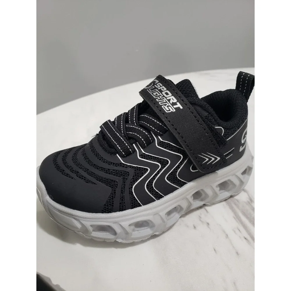 Skechers brand new
